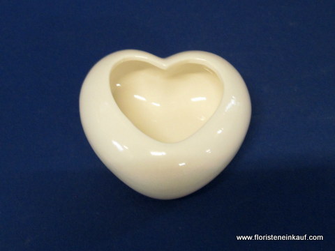 Herzschale, ca. 10 cm, H 4 cm, Porzellan weiß